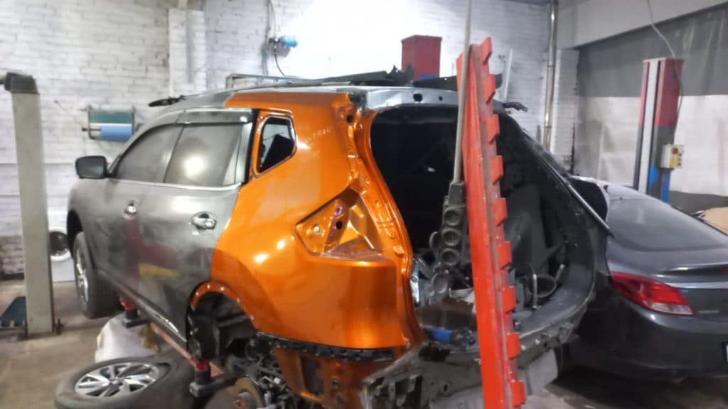 Восстановление Nissan после ДТП